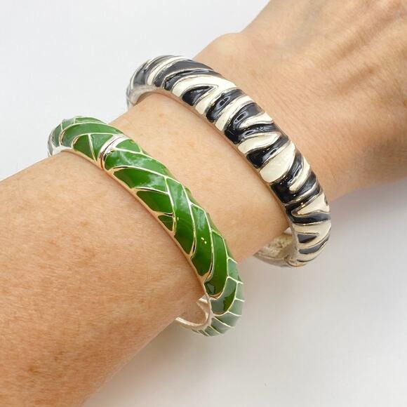 Set of 2 Enamel Clamper Cuff Bracelets TALBOTS Zebra Classic Green Silver Tone - Picture 1 of 7